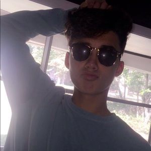 Meet your Posher, Andre